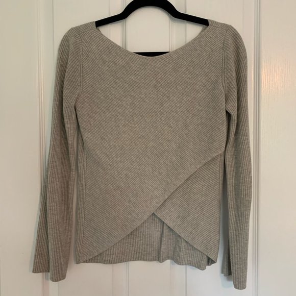 Aritzia Babaton Grey Sweater Size XS - Picture 2 of 2